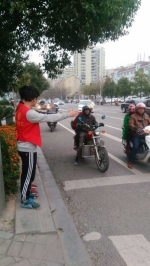 赣南师范大学科技学院：让雷锋精神走进街道社区 - 教育网