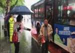 九江市总工会组织劳模志愿服务队开展公益宣传活动 - 总工会