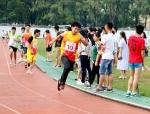 全校大学生长跑接力赛举行 - 江西农业大学
