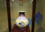 古画衬古瓷 瓷博会皇窑名瓷国粹传统味十足（图） - 上饶之窗