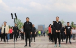 萍乡市举办领导干部健步走活动 - 体育局