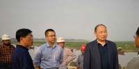 吴义泉副厅长检查指导鄱阳县圩堤建设工作 - 水利厅