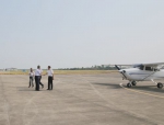 学院首批训练飞机抵达桐坪机场 - 江西经济管理职业学院