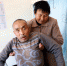 九江“最美姐姐”照顾瘫痪弟弟30多年不离不弃 - 中国江西网